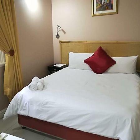 Durban Manor Hotel And Conference Centre Kültér fotó